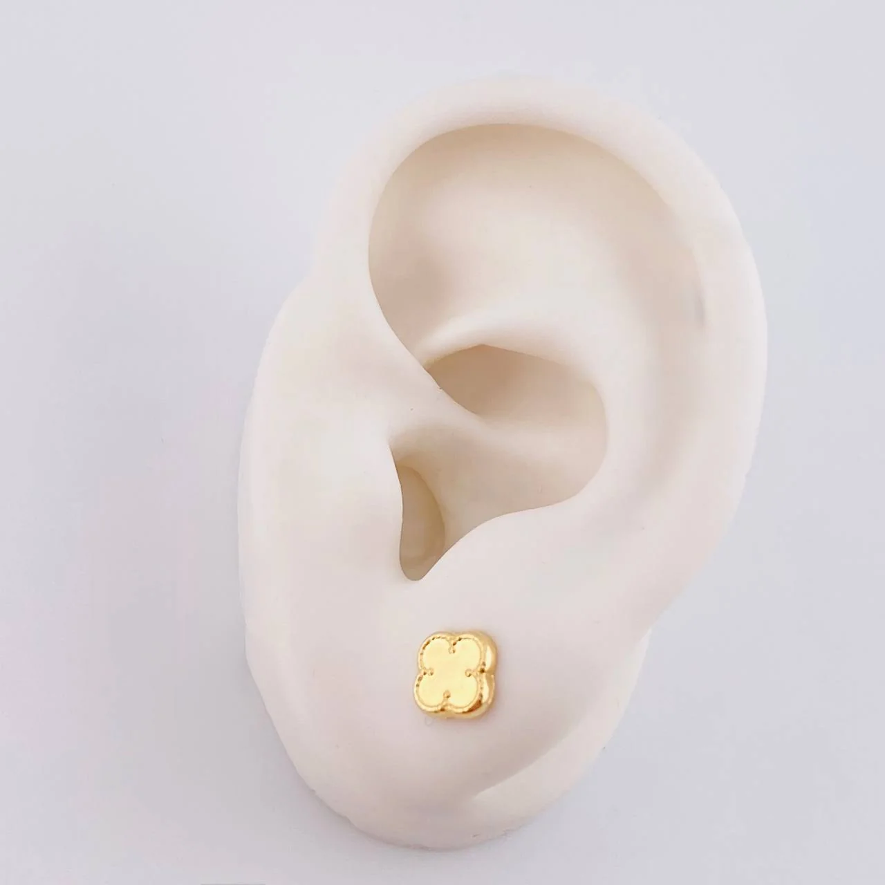 Topos Trebol 0.5 g / in / 6,8 mm Oro Amarillo 18K - Image 5