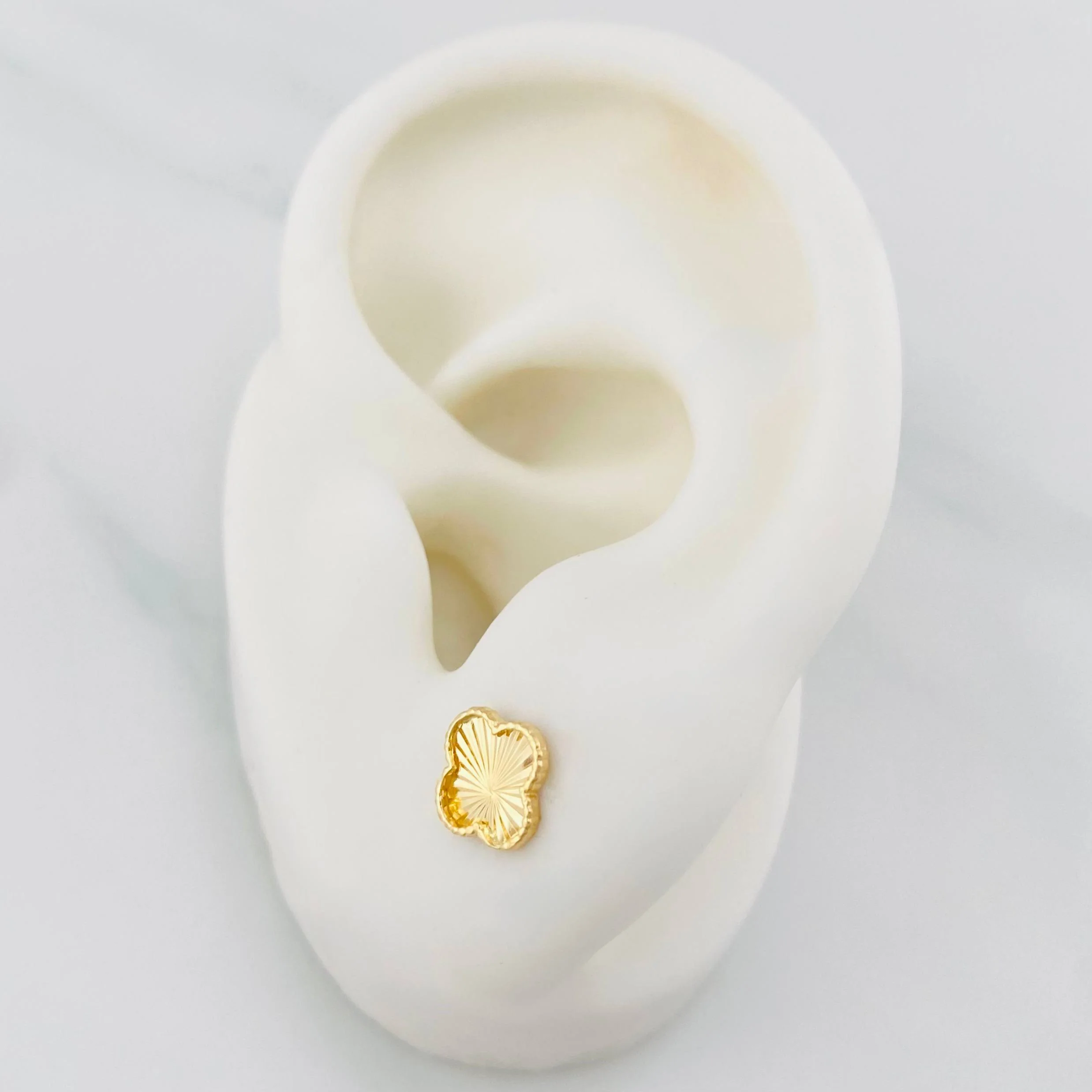 Topos Trebol 0.9 g / in / 6.6 mm Oro Amarillo 18K - Image 4