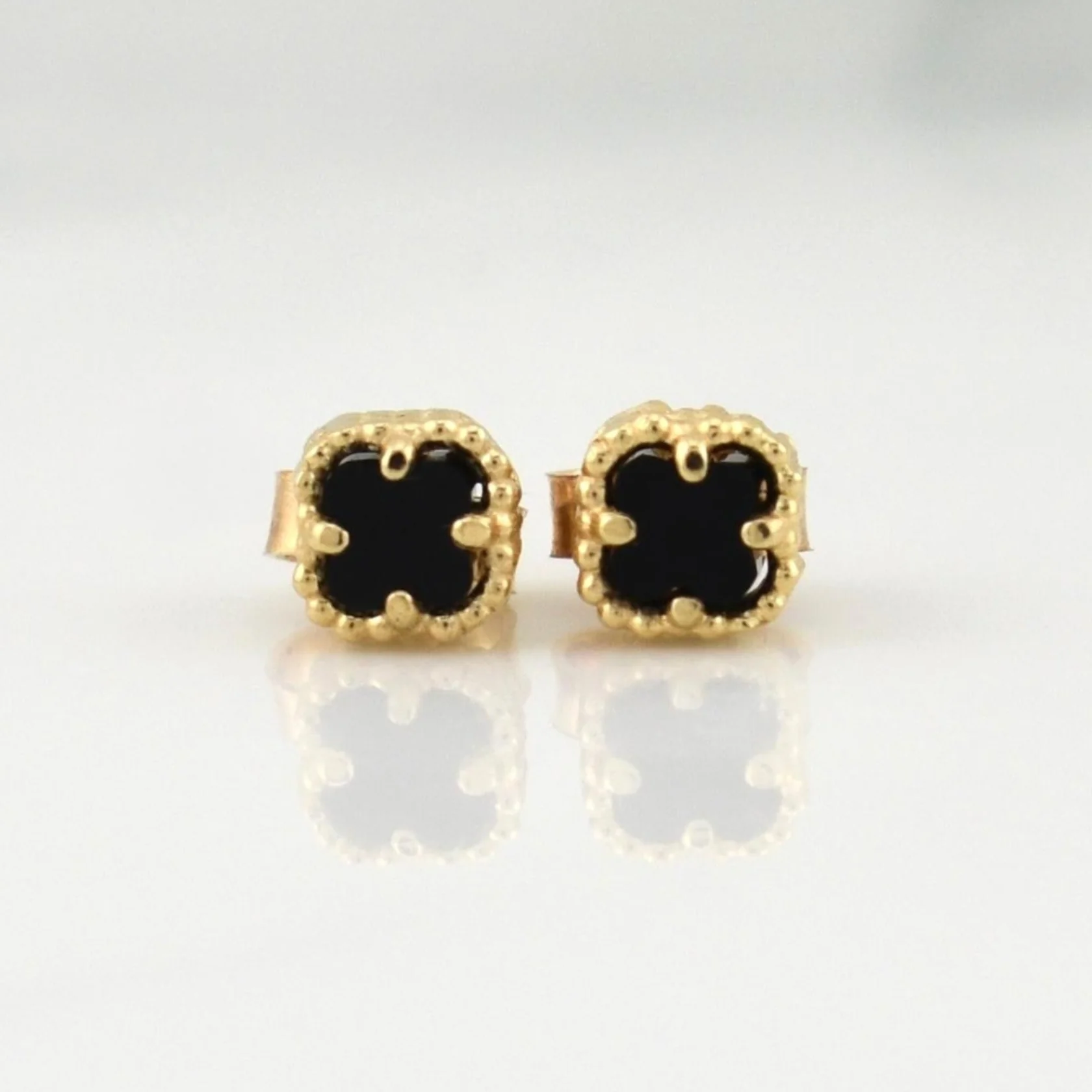 Topos Trebol 1.3g / in / 5.15mm Oro Amarillo 18K