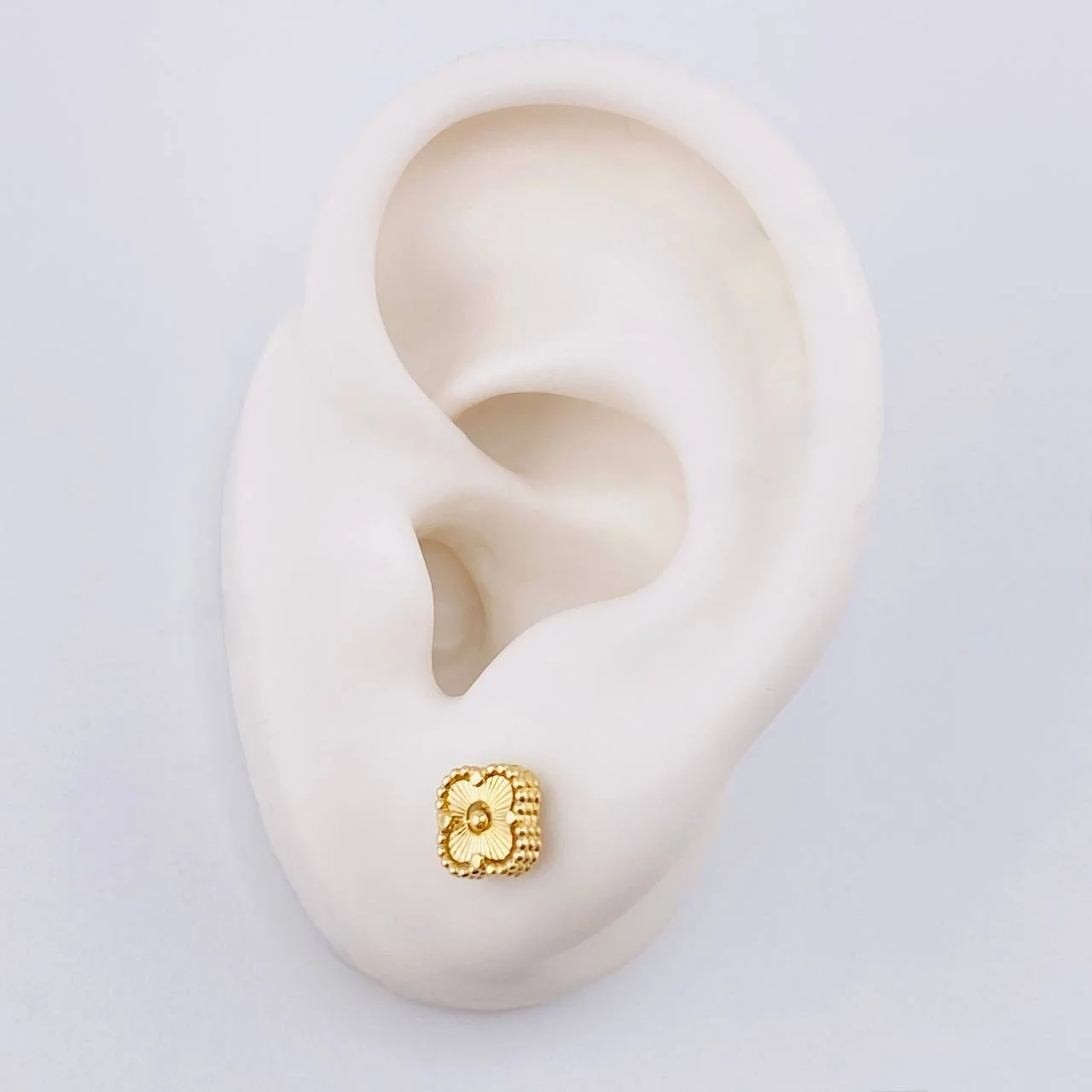 Topos Trebol 1.7 g / in / 7.8 mm Oro Amarillo 18K - Image 5