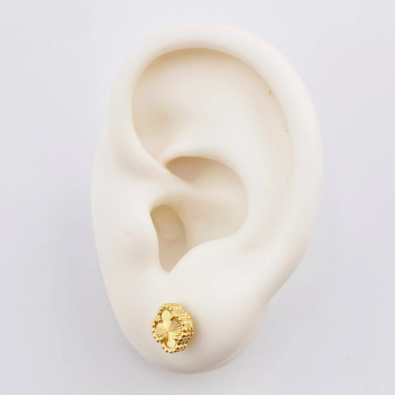 Topos Trebol 1.9 g / in / 8 mm Oro Amarillo 18K - Image 3