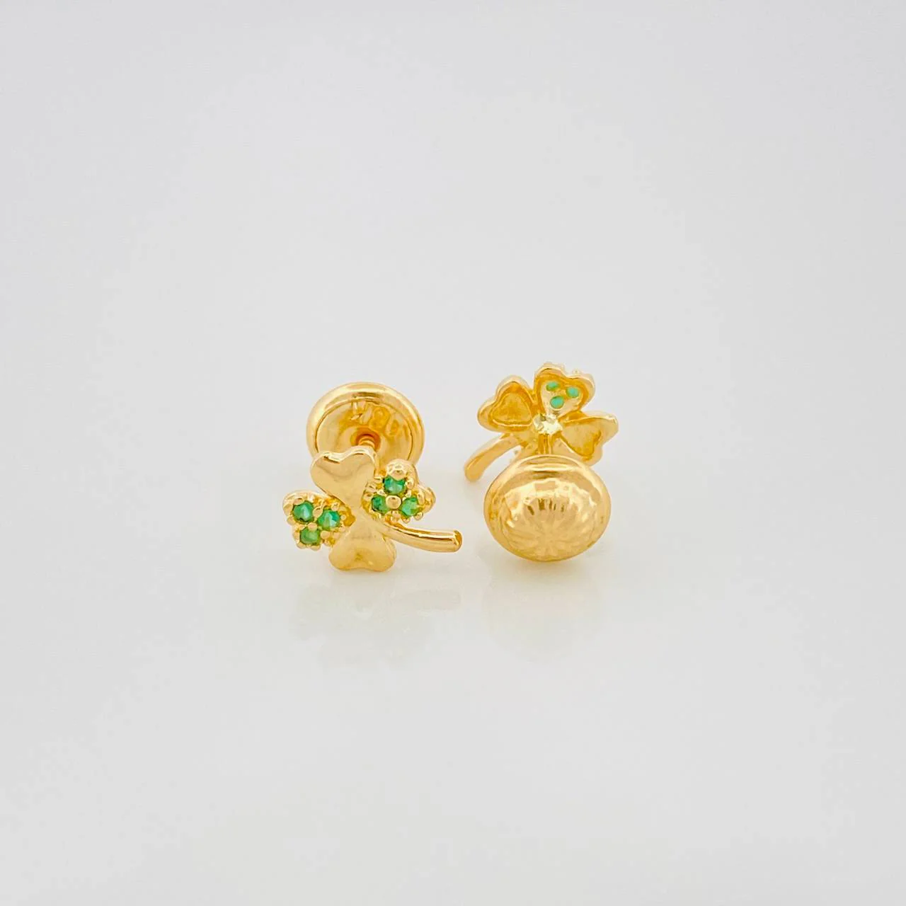 Topos Trebol Cuatro Hojas 1.05 g / in / 5 mm Oro Amarillo 18K - Image 2