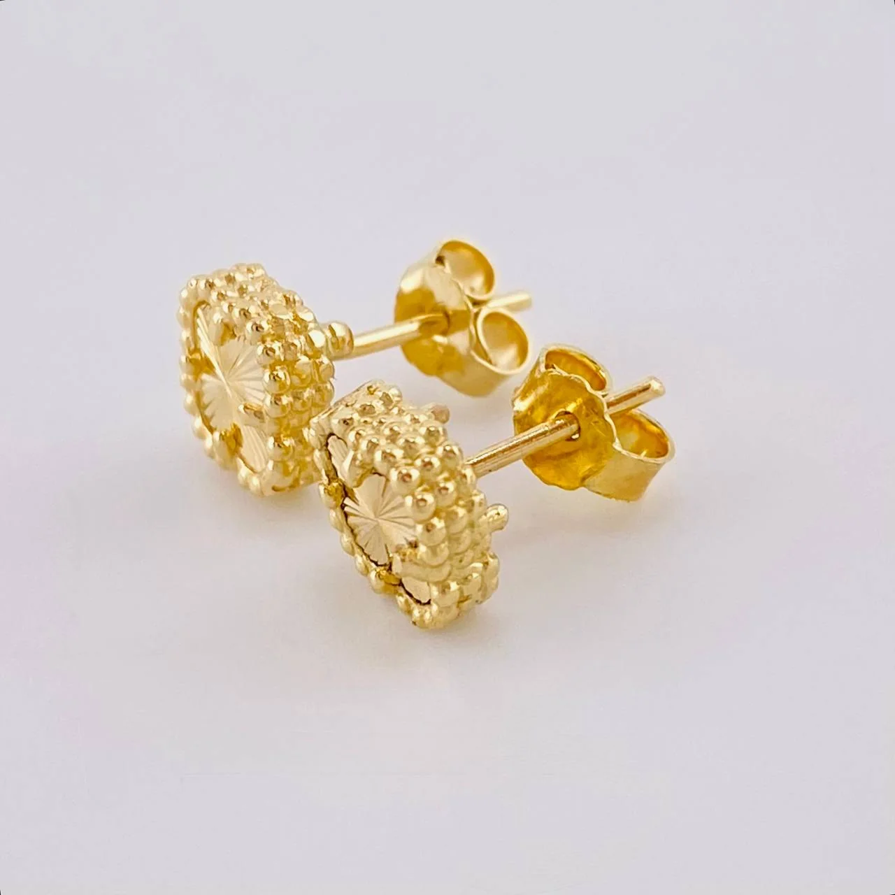 Topos Trebol Diamantado 2 g / in / 7.2 mm Oro Amarillo 18K - Image 2