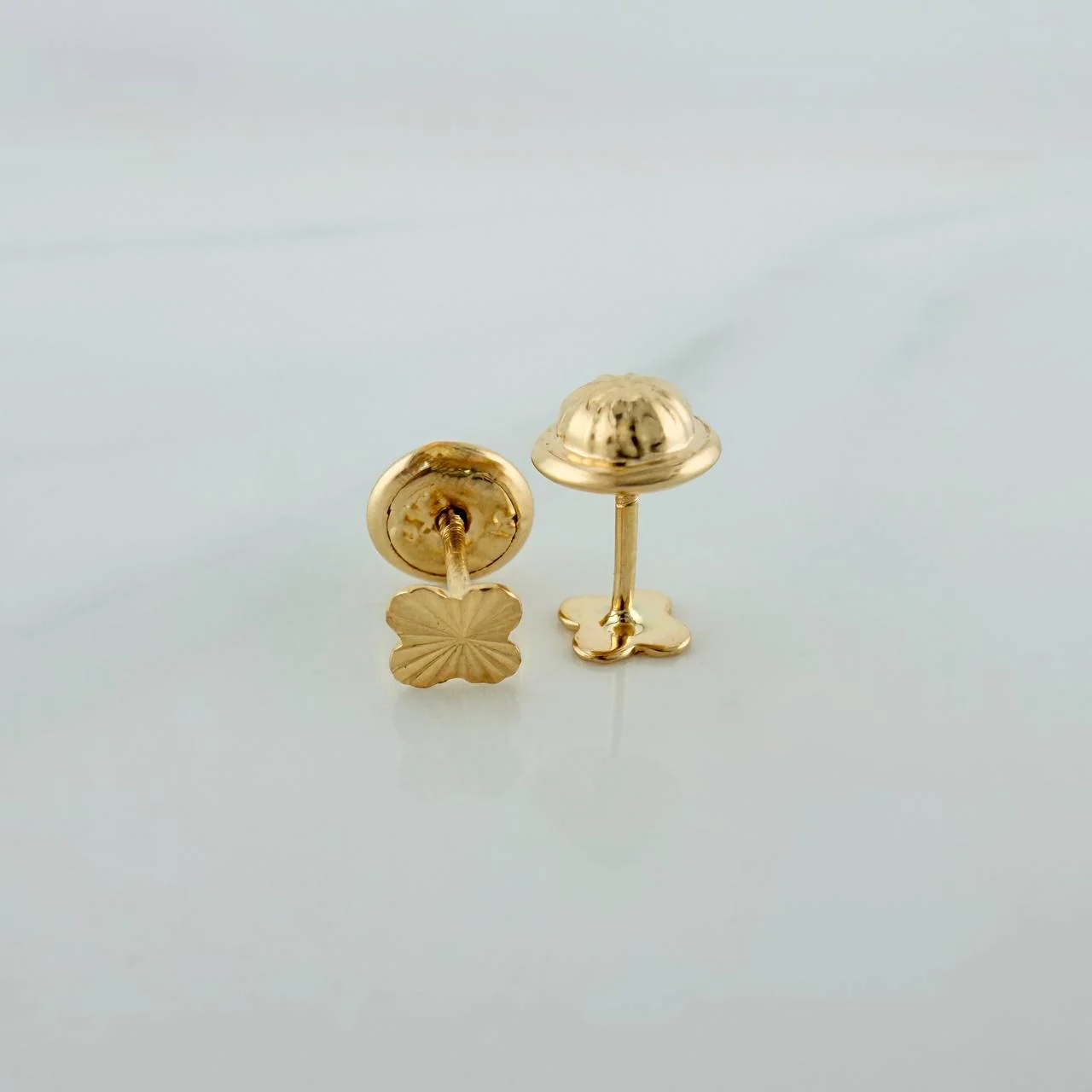 Topos Trebol Diamantados 0.5 g / in / 3.87 mm Oro Amarillo 18K - Image 2